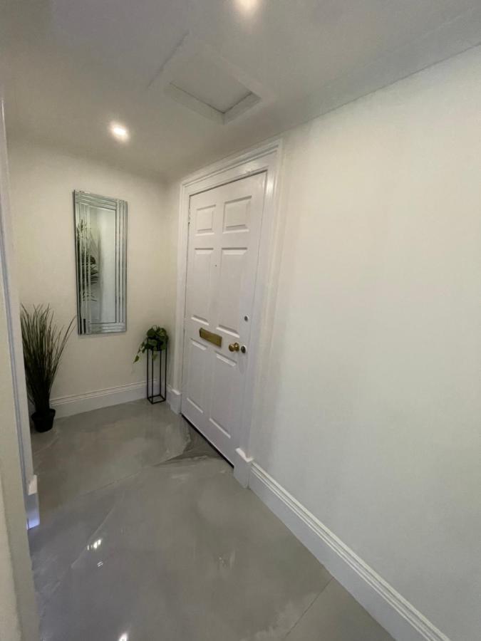 Royal Mile Apartment 2Bedroom إدنبرة المظهر الخارجي الصورة